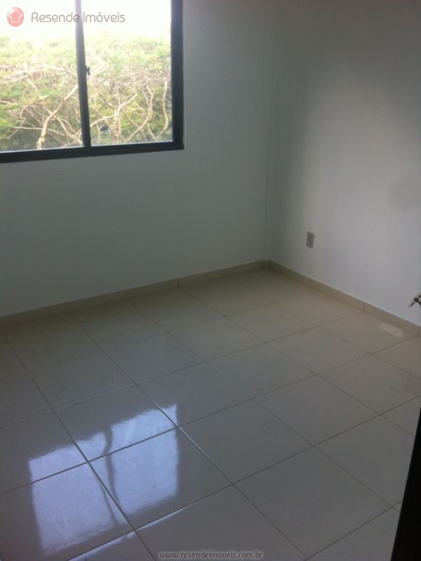 Apartamento para Alugar no Comercial em Resende RJ